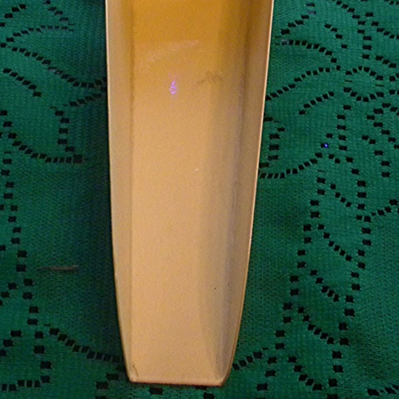 Vintage Tin Scoop Oblong shape tan  7 inches Long - Picture 2 of 6